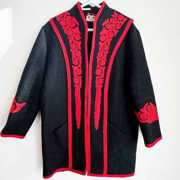 Vintage Eles Fashion Austrian Wool Floral Patchwork Mid Lenght Coat M - Picture 1 of 8